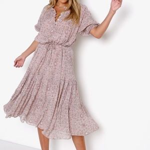 NWT CLEOBELLA Piper Meadows Block Midi Dress Size Medium.